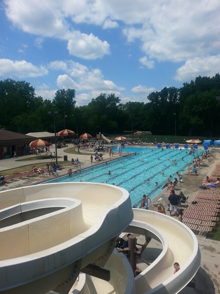 deerfield park district pools